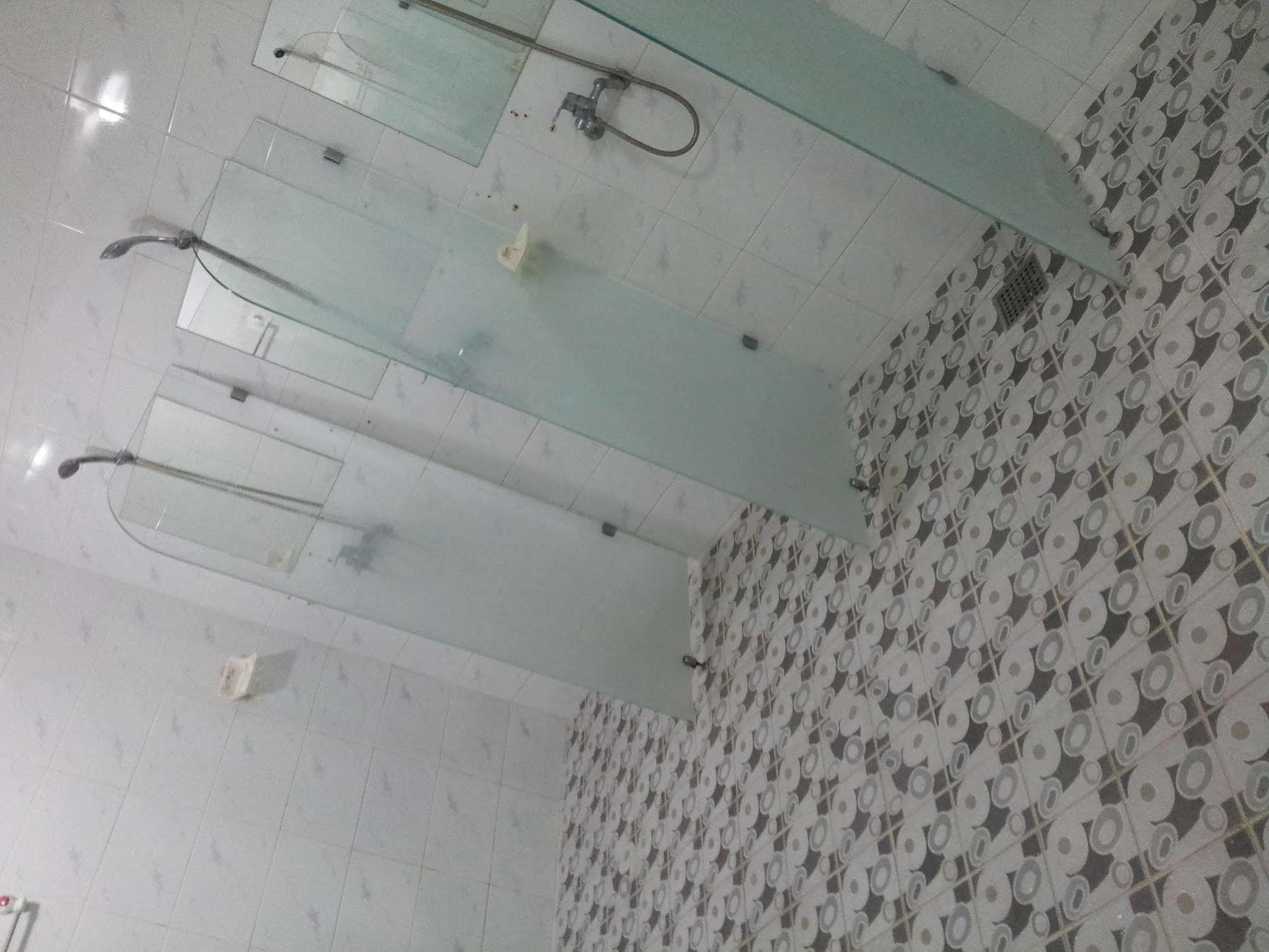 Aura Hotel Ansan Bagian luar foto